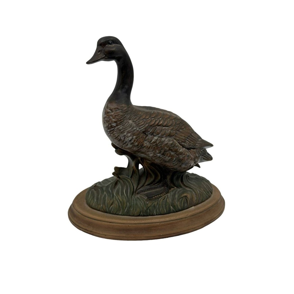 Unbranded Canada Goose Figurine Statue Unisex Medium Brown‎ Good Wildlife Decor
